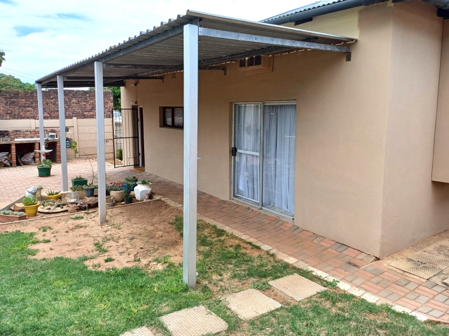 3 Bedroom Property for Sale in Mosel Eastern Cape